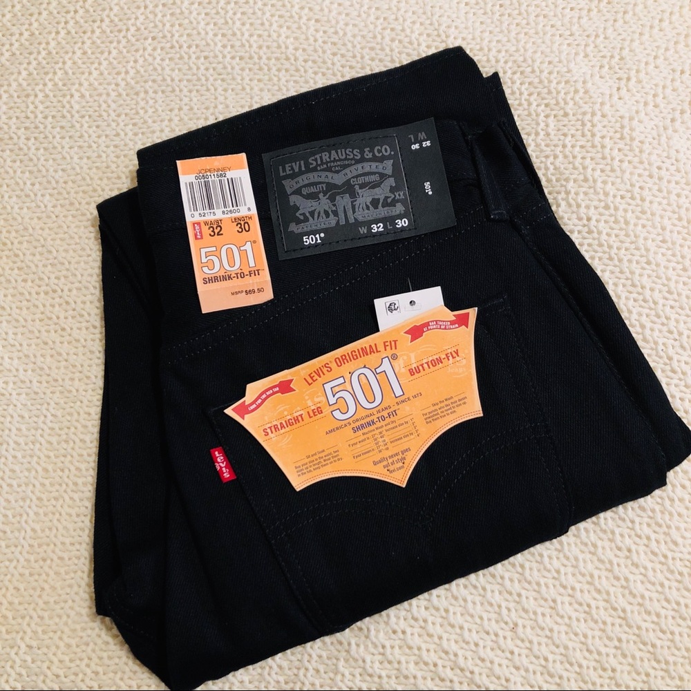 •• S O L D •• 𝚕𝚎𝚟𝚒’𝚜 𝟻𝟶𝟷